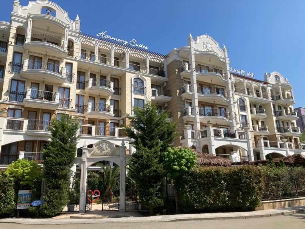 Private Apartments In Harmony Suites Dream Island Σάνι Μπιτς Εξωτερικό φωτογραφία